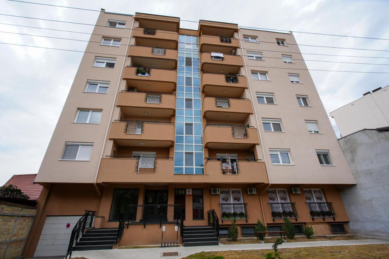 Apartman Jelena 苏博蒂察 外观 照片